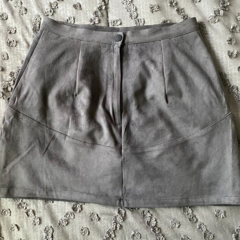 Grey Suede Mini Skirt - Picture 6 of 8